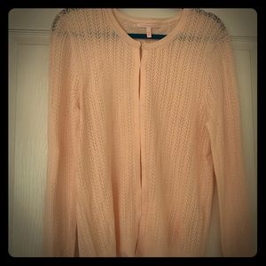NWOT Victoria’s Secret blush filigree cardigan XL
